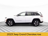 Used 2023 Jeep Grand Cherokee 4WD 4xe image 2