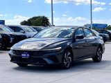 Used 2025 Hyundai Elantra Sport image 3