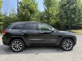 Used 2017 Jeep Grand Cherokee Overland image 2
