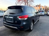 Used 2015 Nissan Pathfinder SV image 3