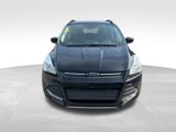 Used 2016 Ford Escape SE w/ Equipment Group 201A image 3