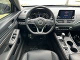 Used 2022 Nissan Altima 2.5 SR image 2