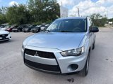Used 2013 Mitsubishi Outlander ES image 3