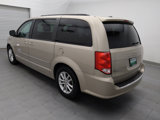Used 2016 Dodge Grand Caravan SXT image 3