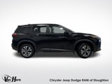 Used 2023 Nissan Rogue SV image 2