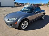 Used 2006 MAZDA MX-5 Miata Touring image 3
