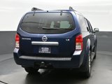 Used 2011 Nissan Pathfinder LE w/ Navigation Pkg image 5
