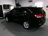 Used 2017 Kia Sorento AWD image 6