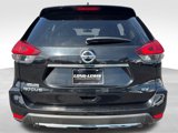 Used 2017 Nissan Rogue SV image 4