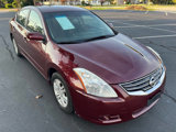 Used 2011 Nissan Altima 2.5 S w/ Convenience Pkg image 3