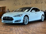 Used 2015 Tesla Model S 85D image 3