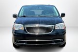 Used 2014 Chrysler Town & Country Touring-L image 2