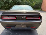 Used 2019 Dodge Challenger SXT image 6