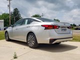 Used 2023 Nissan Altima 2.5 SV image 5