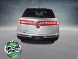 Used 2019 Lincoln MKT AWD image 3