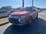 Used 2018 Mitsubishi Outlander SEL image 3