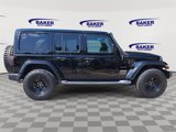 Used 2019 Jeep Wrangler Unlimited Sahara w/ Uconnect 4C Nav & Sound Group image 2