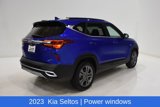 Used 2023 Kia Seltos S image 4
