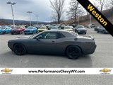 Used 2016 Dodge Challenger SXT image 6