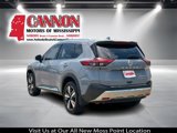 Used 2021 Nissan Rogue Platinum image 3