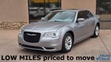 Used 2016 Chrysler 300 Limited image 2
