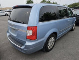 Used 2013 Chrysler Town & Country Touring image 3