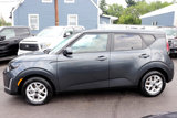 Used 2023 Kia Soul LX w/ LX Technology Package image 3