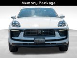 Used 2022 Porsche Macan image 2