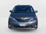 Used 2014 Toyota Sienna SE image 2