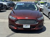 Used 2016 Ford Fusion SE image 2