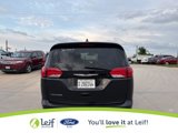 Used 2023 Chrysler Voyager LX image 6
