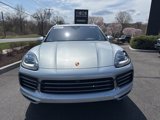 Used 2022 Porsche Cayenne image 2