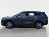Used 2020 Kia Sorento LX image 2