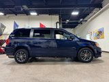 Used 2017 Dodge Grand Caravan SXT image 5