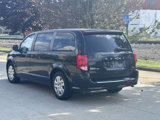 Used 2018 Dodge Grand Caravan SE w/ UConnect Hands-Free Group image 4