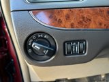 Used 2014 Chrysler Town & Country Touring image 4