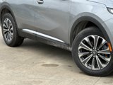 New 2025 Buick Envision Preferred image 3