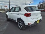 New 2025 Hyundai Venue SEL image 5
