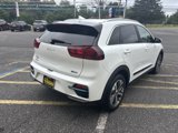 Used 2022 Kia Niro EX w/ Cold Weather Package image 4