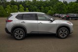 Certified 2021 Nissan Rogue SV image 3