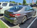 Used 2018 Toyota Camry SE image 2