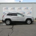 Certified 2019 Jeep Cherokee Latitude w/ Popular Appearance Group image 4