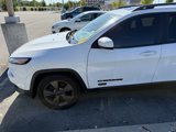 Used 2017 Jeep Cherokee Latitude image 4