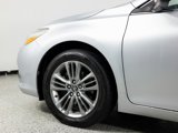 Used 2017 Toyota Camry SE image 6