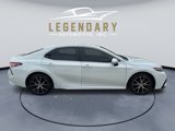 Used 2023 Toyota Camry SE image 3