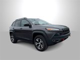 Used 2018 Jeep Cherokee Trailhawk w/ Quick Order Package 27L image 2
