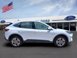 Used 2022 Ford Escape SEL image 2