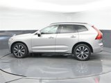 Used 2022 Volvo XC60 B5 Momentum w/ Climate Package image 5