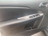 Used 2020 Dodge Journey SE image 4