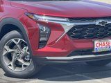 New 2025 Chevrolet Trax LT w/ LT Convenience Package image 3